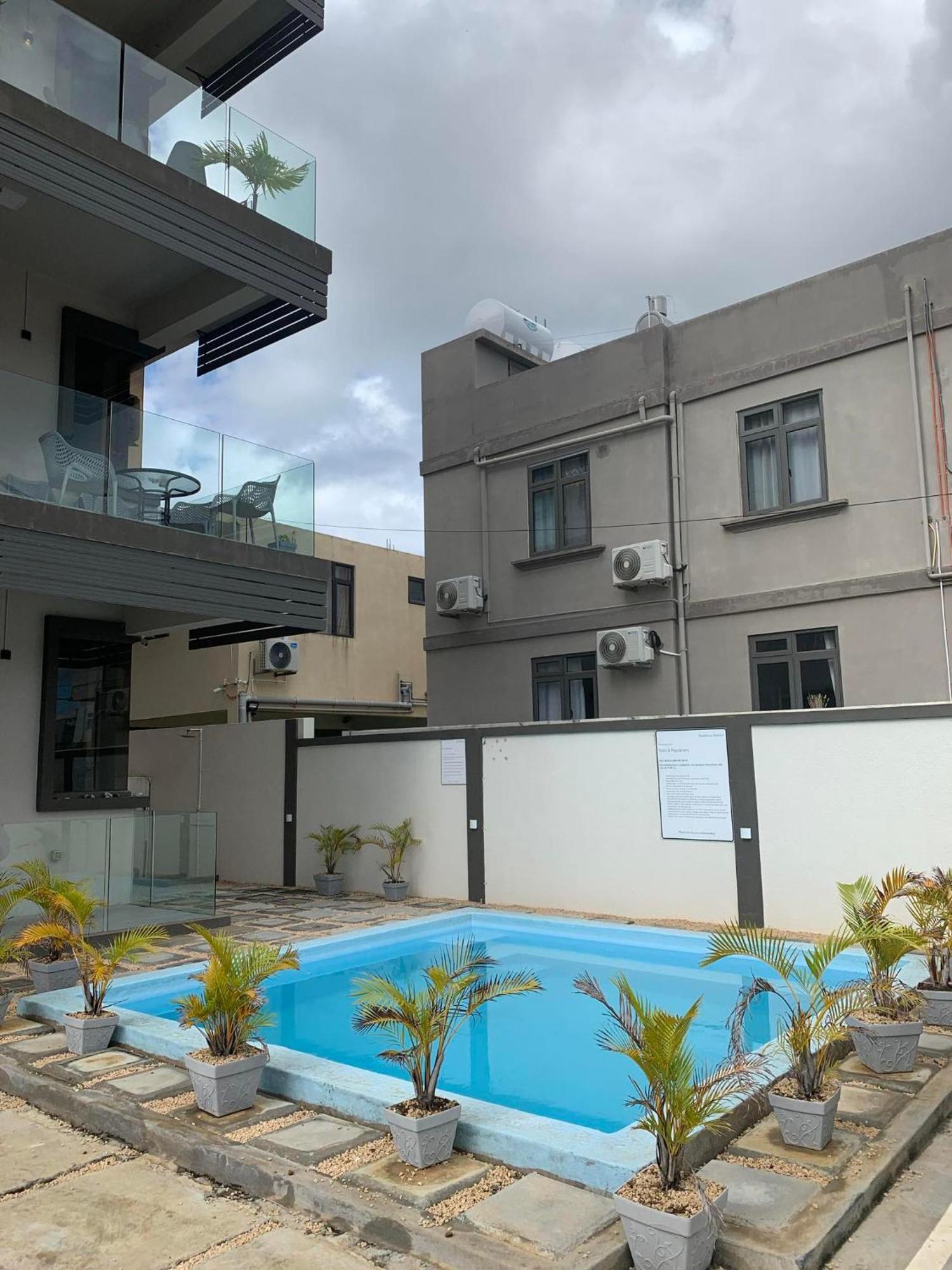 Newwave Luxury Residence Appt No 7 Flic en Flac Exterior photo